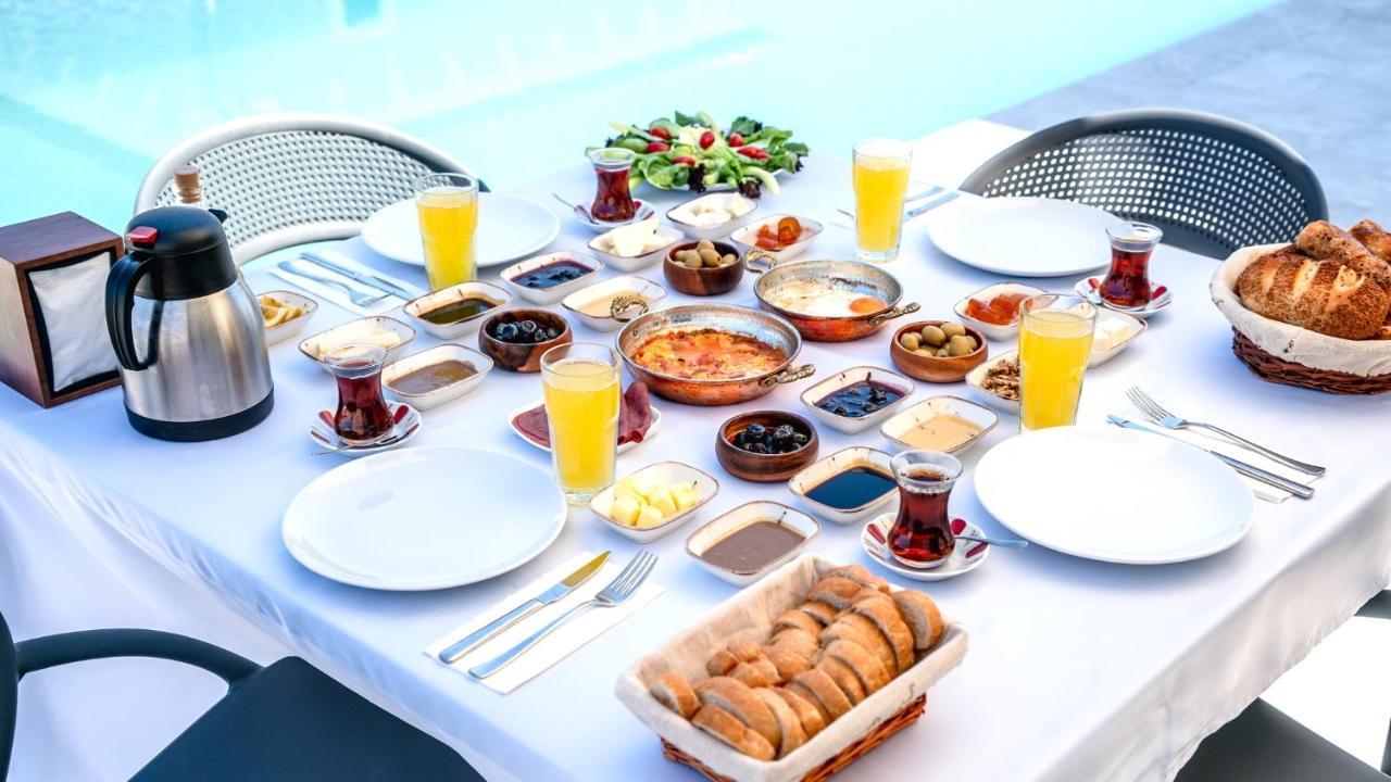 Guemues Yazar Hotel Каш Екстериор снимка